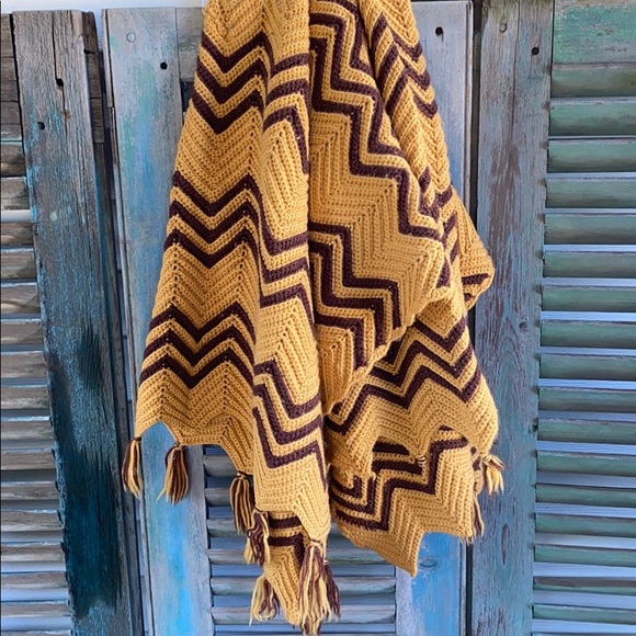 Other - Vintage knit Afghan blanket gold brown chevron